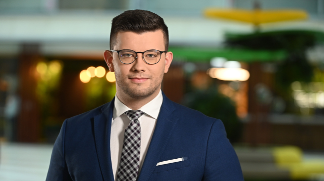Artur Molęda, nowy reporter TVN24, fot. Cezary Piwowarski