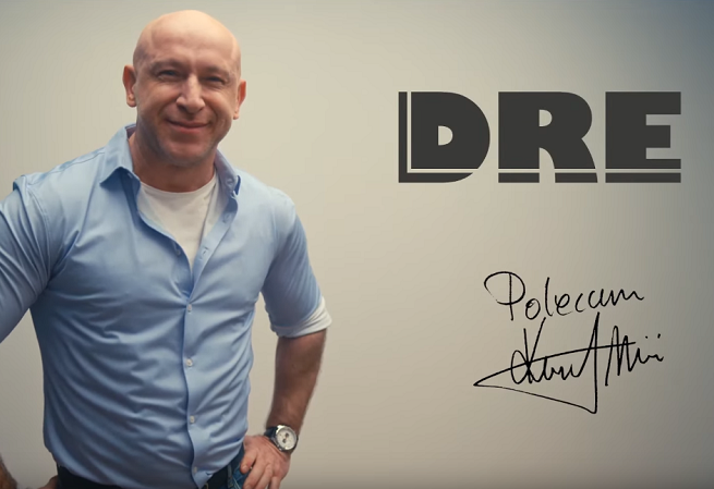 Krzysztof Miruć w reklamie drzwi DRE