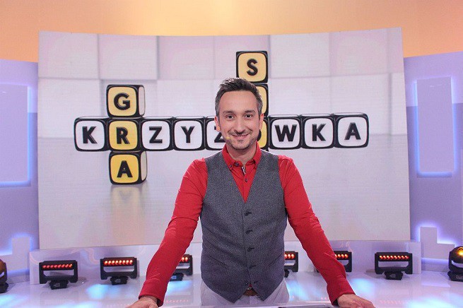 Radosław Brzózka, gospodarz „Gra słów. Krzyżówka”; fot. TVP