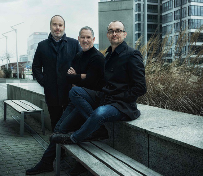 od lewej: Adam Śmiłowski (Chief Growth Officer), Eduardo Maruri, (CEO Grey Europe), Jakub Korolczuk (Creative Chairman/CEO Grey Group Poland)