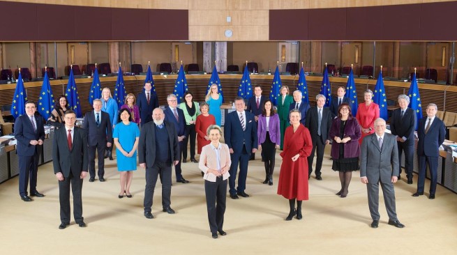 Członkowie Komisji Europejskiej (fot. ec.europa.eu)