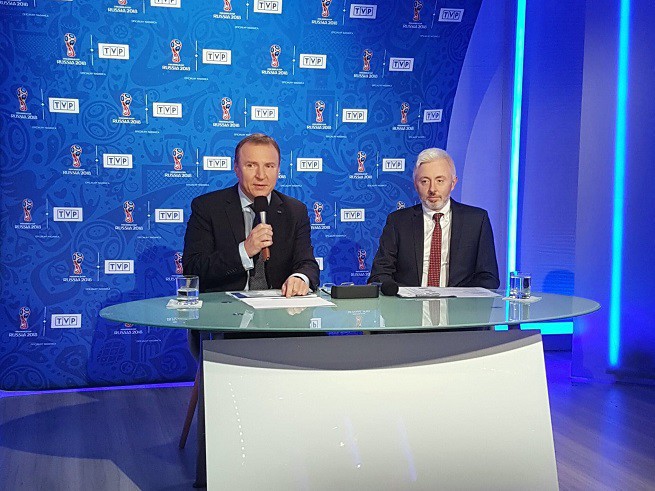 Jacek Kurski i Maciej Stanecki na konferencji podsumowującej mundial; fot. Michał Kurdupski