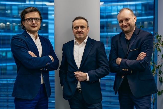 Od lewej: Dariusz Nawojczyk (CMO Salesbook), Piotr Pawłowski (General Partner Level2 Ventures), Jacek Maciak (CEO Salesbook)