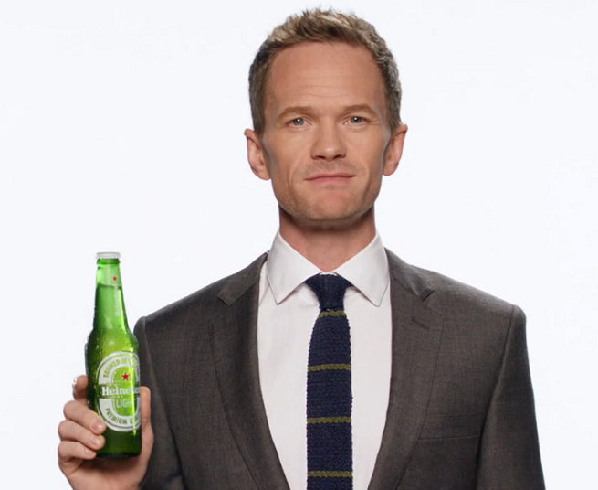 Neil Patrick Harris w reklamie piwa Heineken