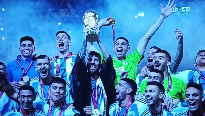 Radość Argentyny po wygranej mundialu na antenie TVP 4K