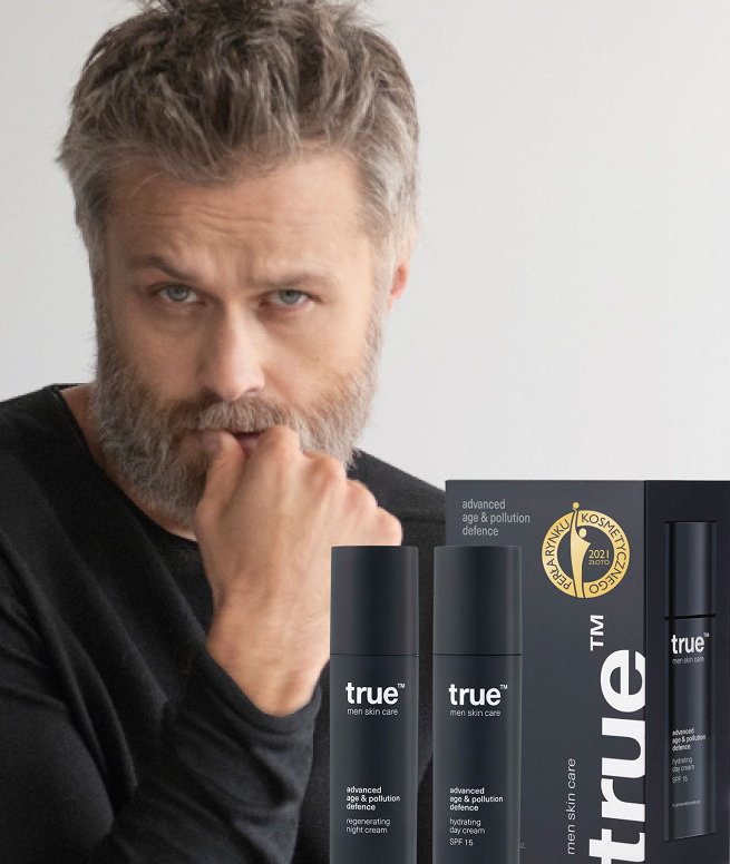Maciej Zakościelny w reklamie kosmetyków True men skin care