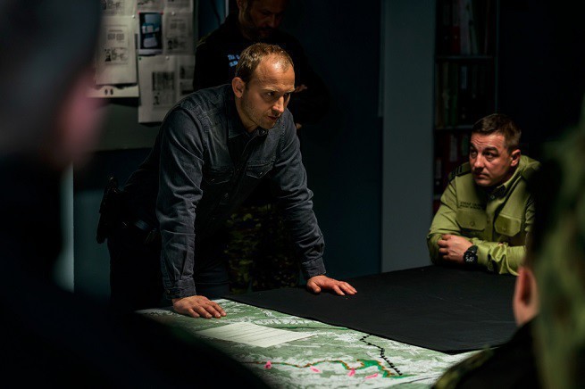 Borys Szyc w serialu „Wataha 3”; fot. HBO