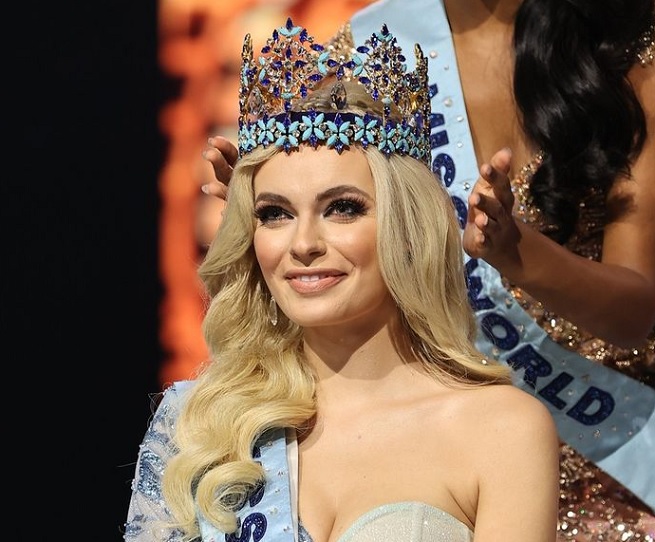 Karolina Bielawska podczas gali Miss World, fot. instagram.com/missworld