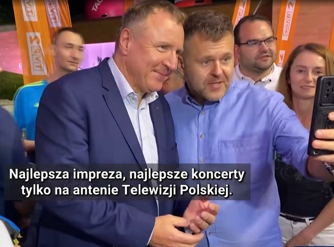 Jacek Kurski w relacji z koncertu w Sopocie, fot. TVP